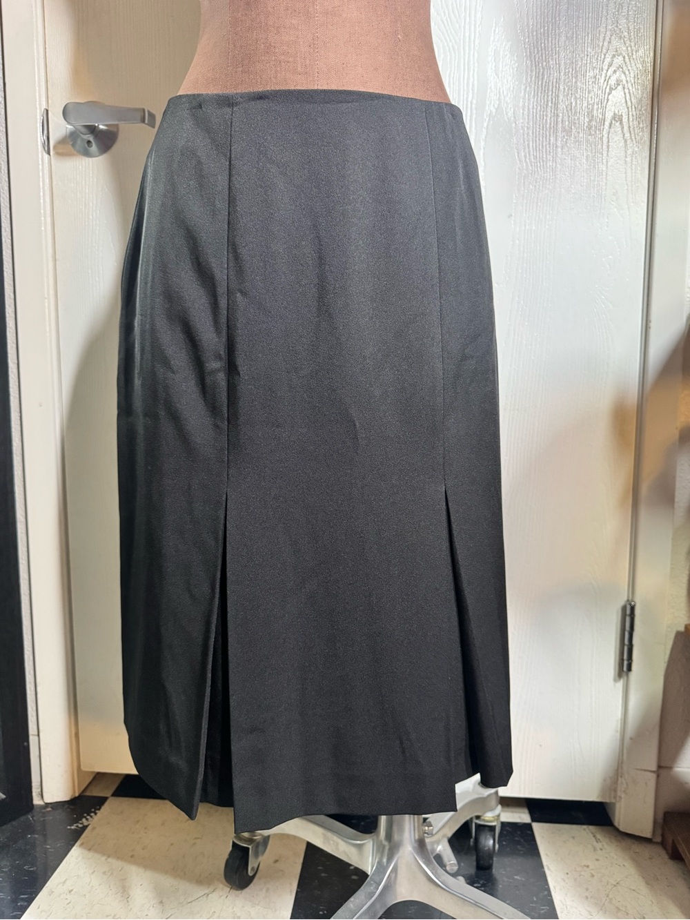Tracy Evans Black Midi Skirt with Front Slits